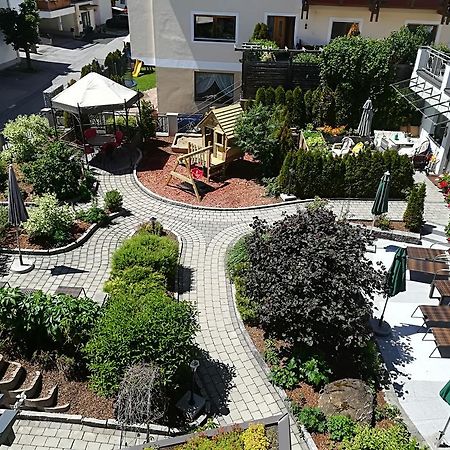 Hotel Garni Romantika Серфаус Экстерьер фото