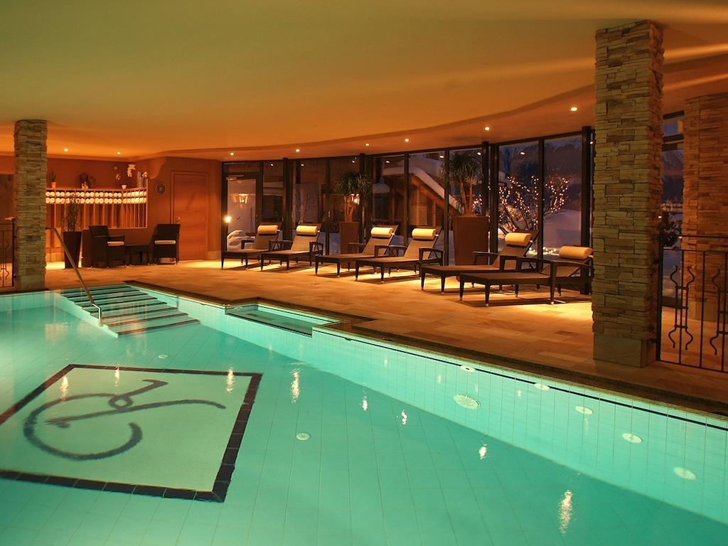 Hotel Garni Romantika Серфаус Экстерьер фото
