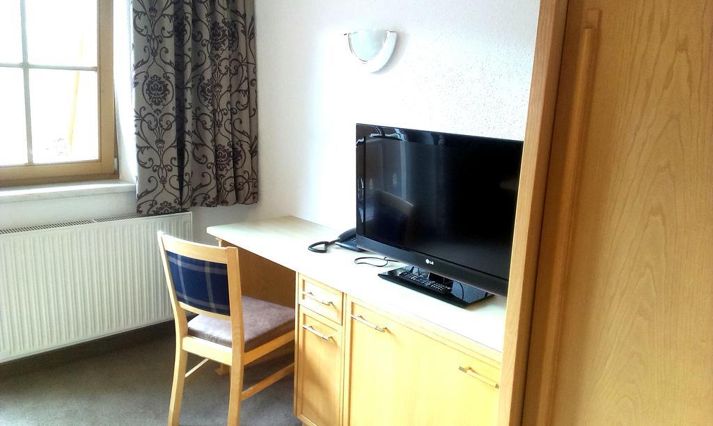 Hotel Garni Romantika Серфаус Экстерьер фото